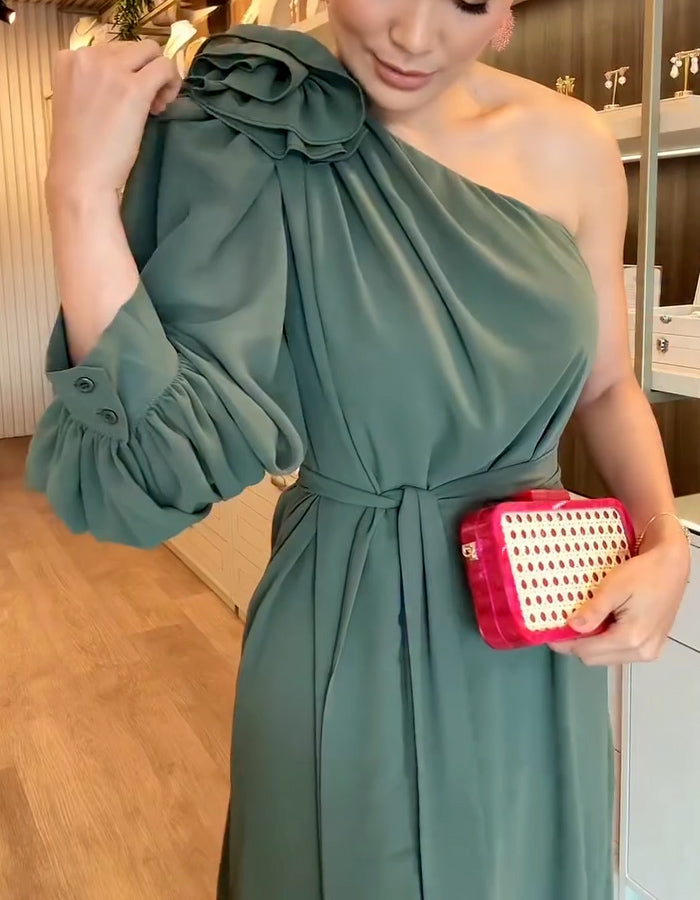 Flower One-Shoulder Dress