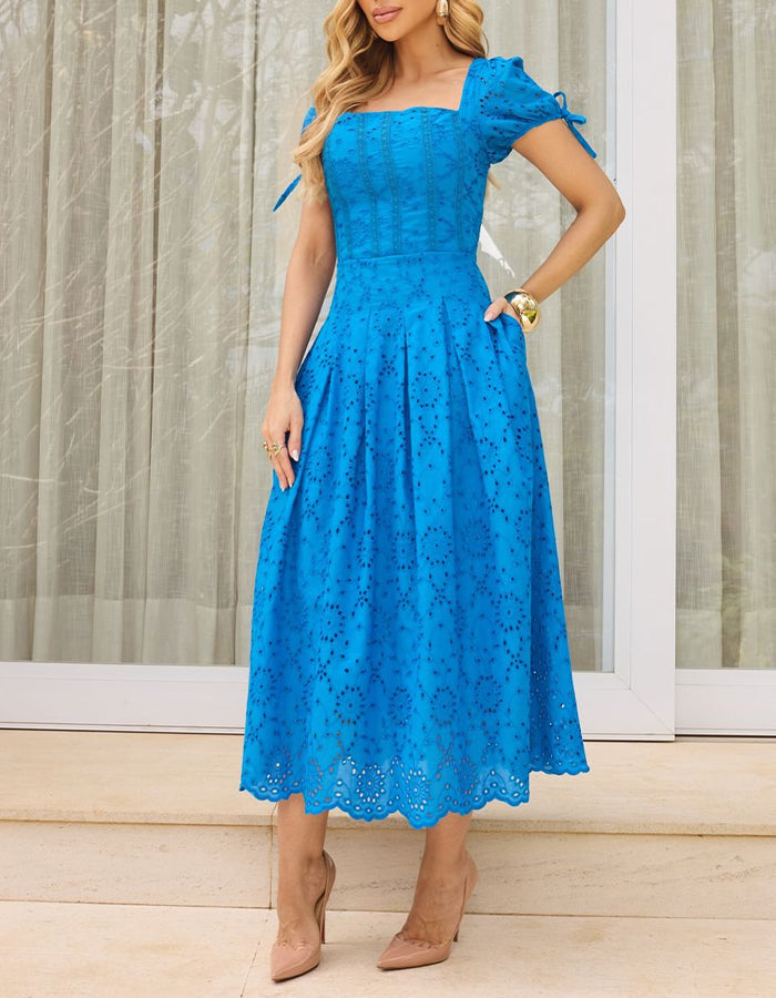 Solid-Color Delicate dress