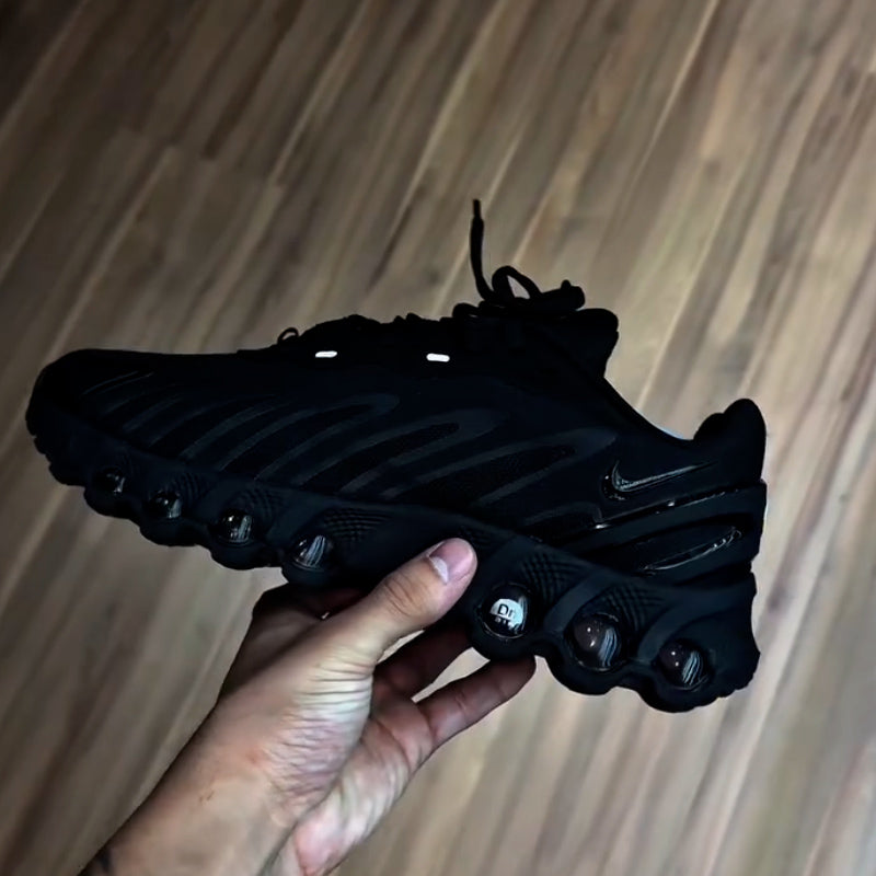 All-Black Comfort Sneakers