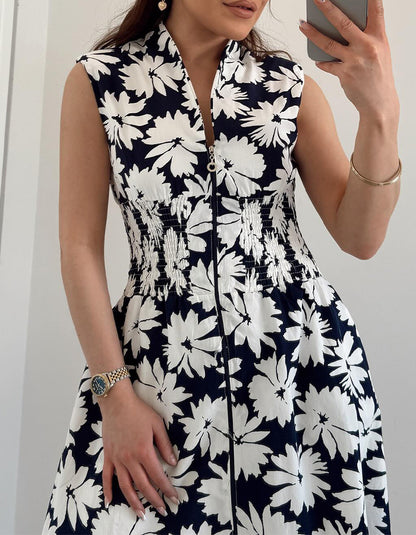Sleeveless Zipper Dress