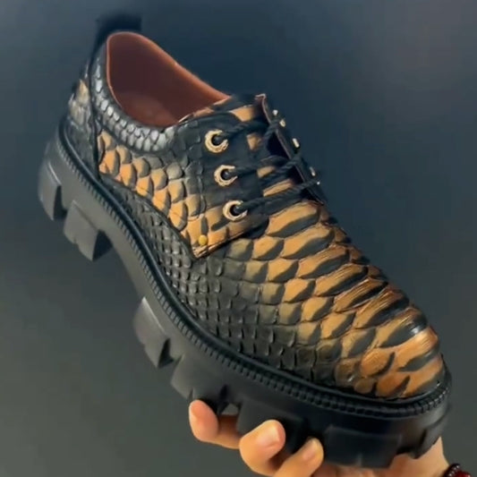 Crocodile Pattern Casual Shoes